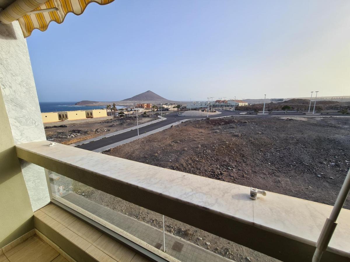 Apartment Barraquito, Balcony With Sea View, Close To The Beach, Wifi, Ideal For Surfers เอลเมดาโน ภายนอก รูปภาพ